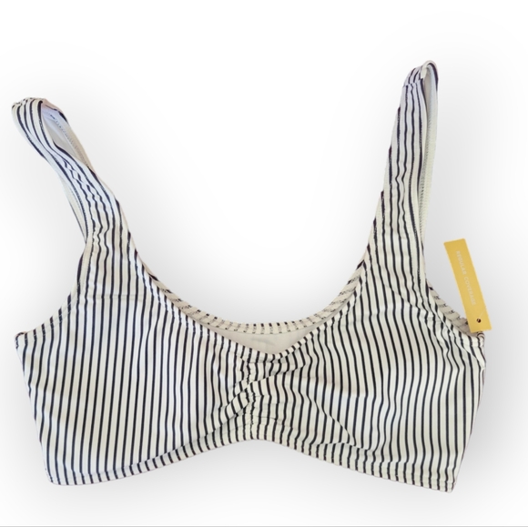 Roxy Beach Classics Athletic Bra Swimsuit Top - Picture 3 of 9